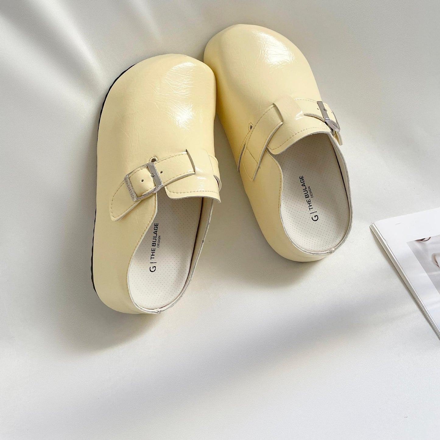 Flat Buckle Casual Sneakers Student All-matching Outer Wear Slippers